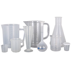 巨逼狂插塑料量杯量筒采用全新塑胶原料制作，适用于实验、厨房、烘焙、酒店、学校等不同行业的测量需要，塑料材质不易破损，经济实惠。